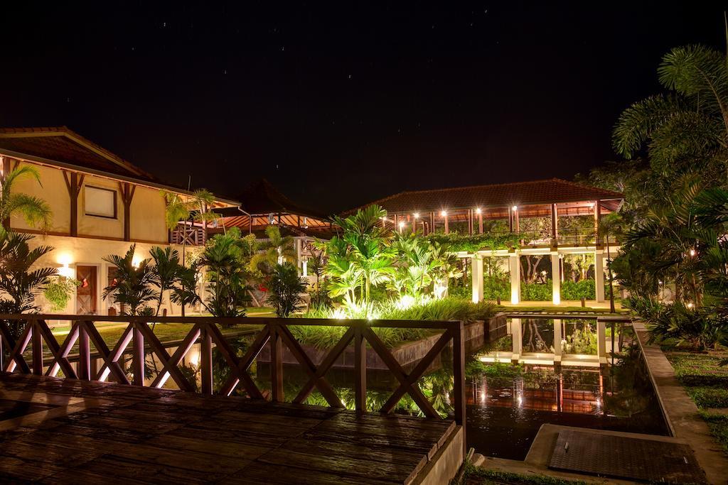 Ranna 212 Beach Resort Kahandamodara 외부 사진