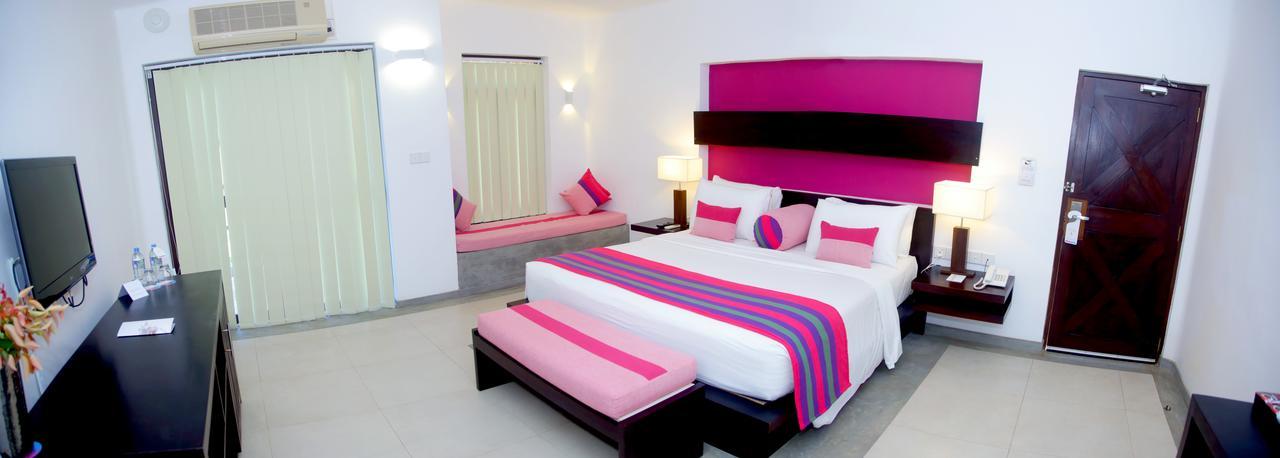 Ranna 212 Beach Resort Kahandamodara 외부 사진