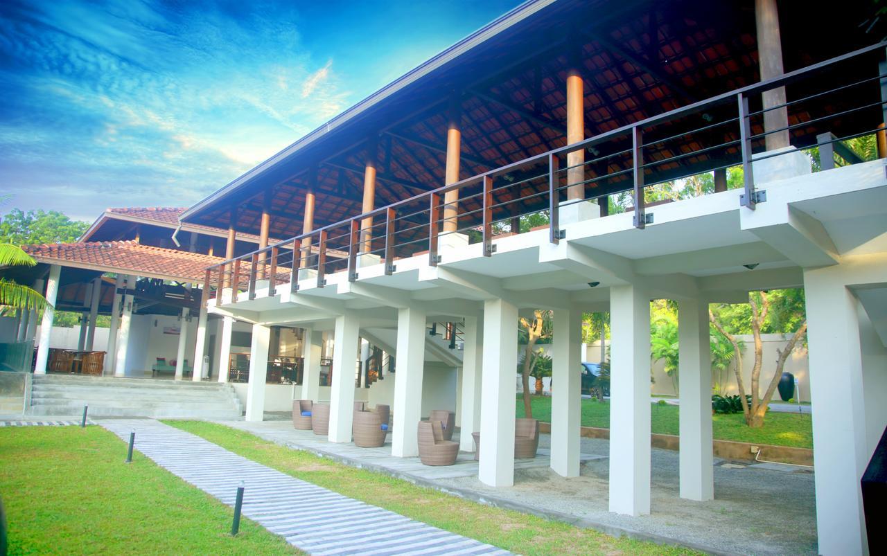 Ranna 212 Beach Resort Kahandamodara 외부 사진