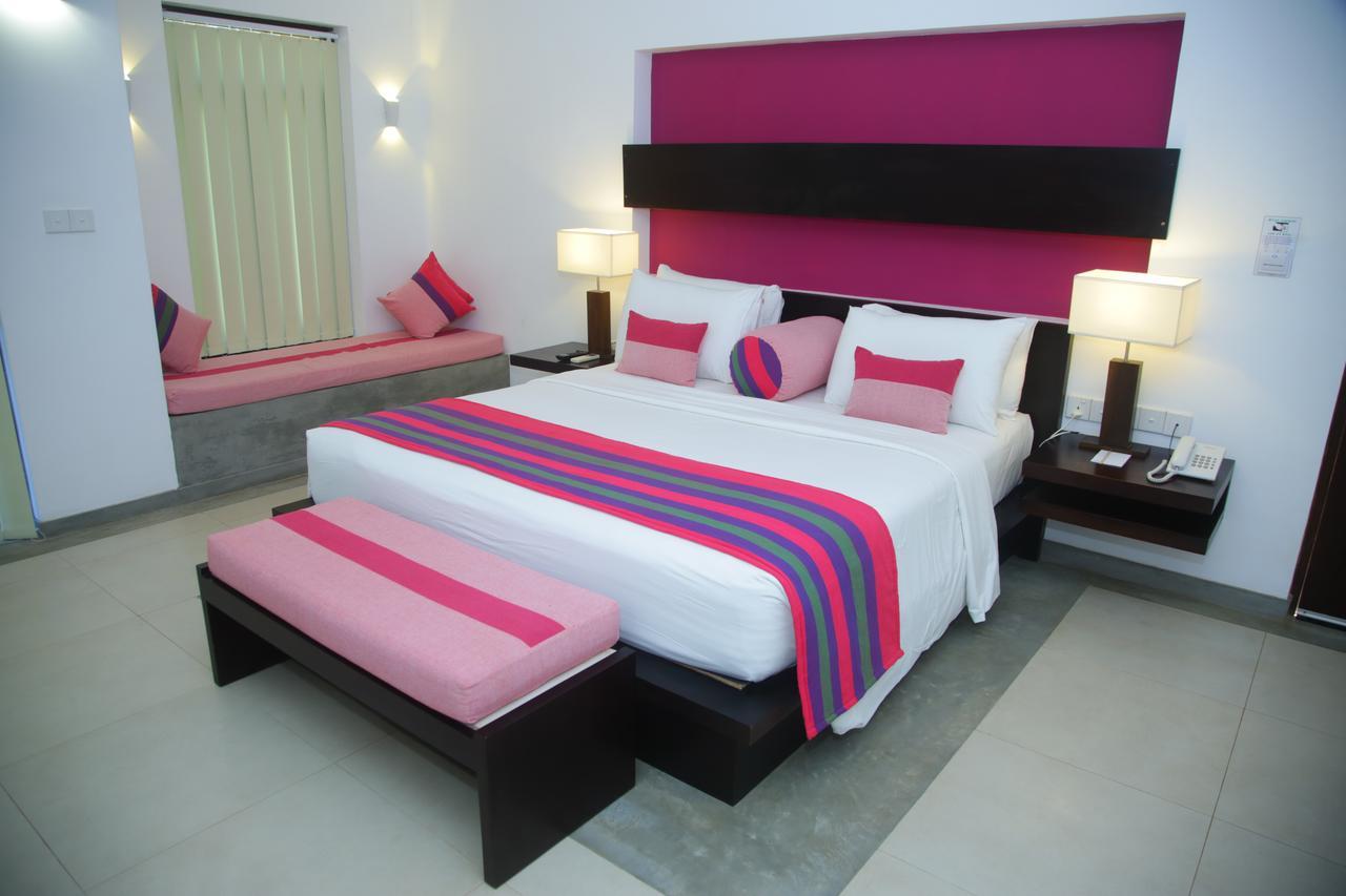 Ranna 212 Beach Resort Kahandamodara 외부 사진